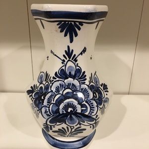 DELFT-Antique, hand painted, porcelain vase